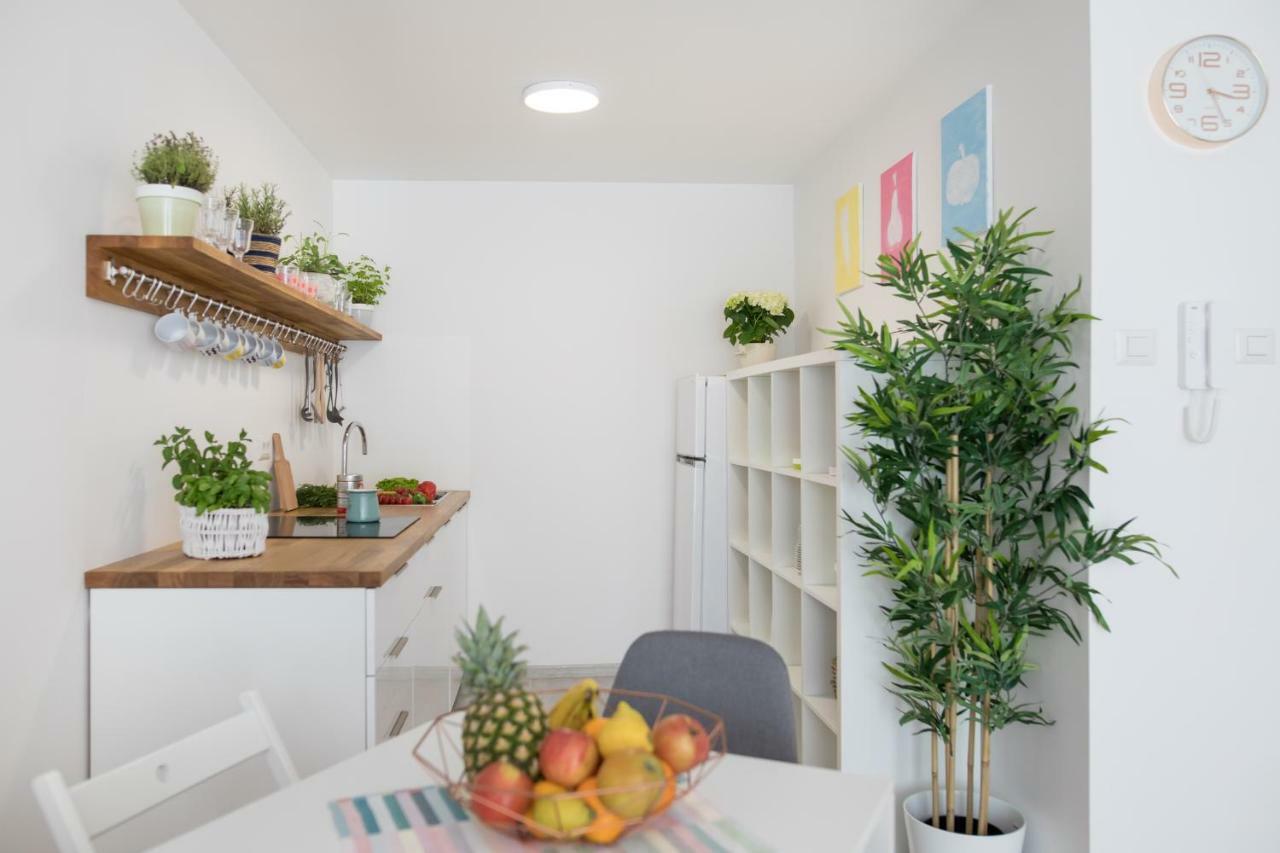 Family Apartment With Garden Liubliana Exterior foto