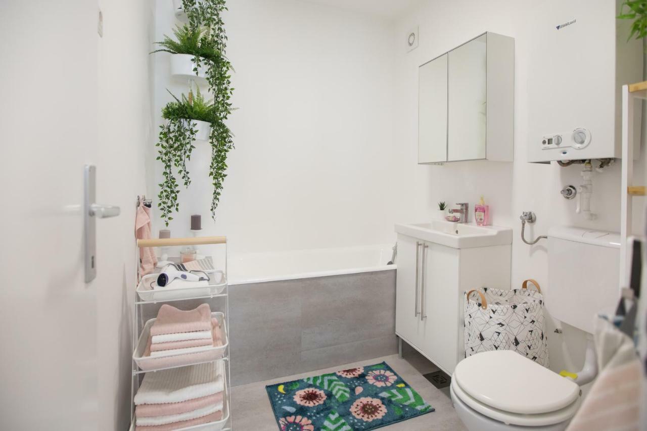 Family Apartment With Garden Liubliana Exterior foto